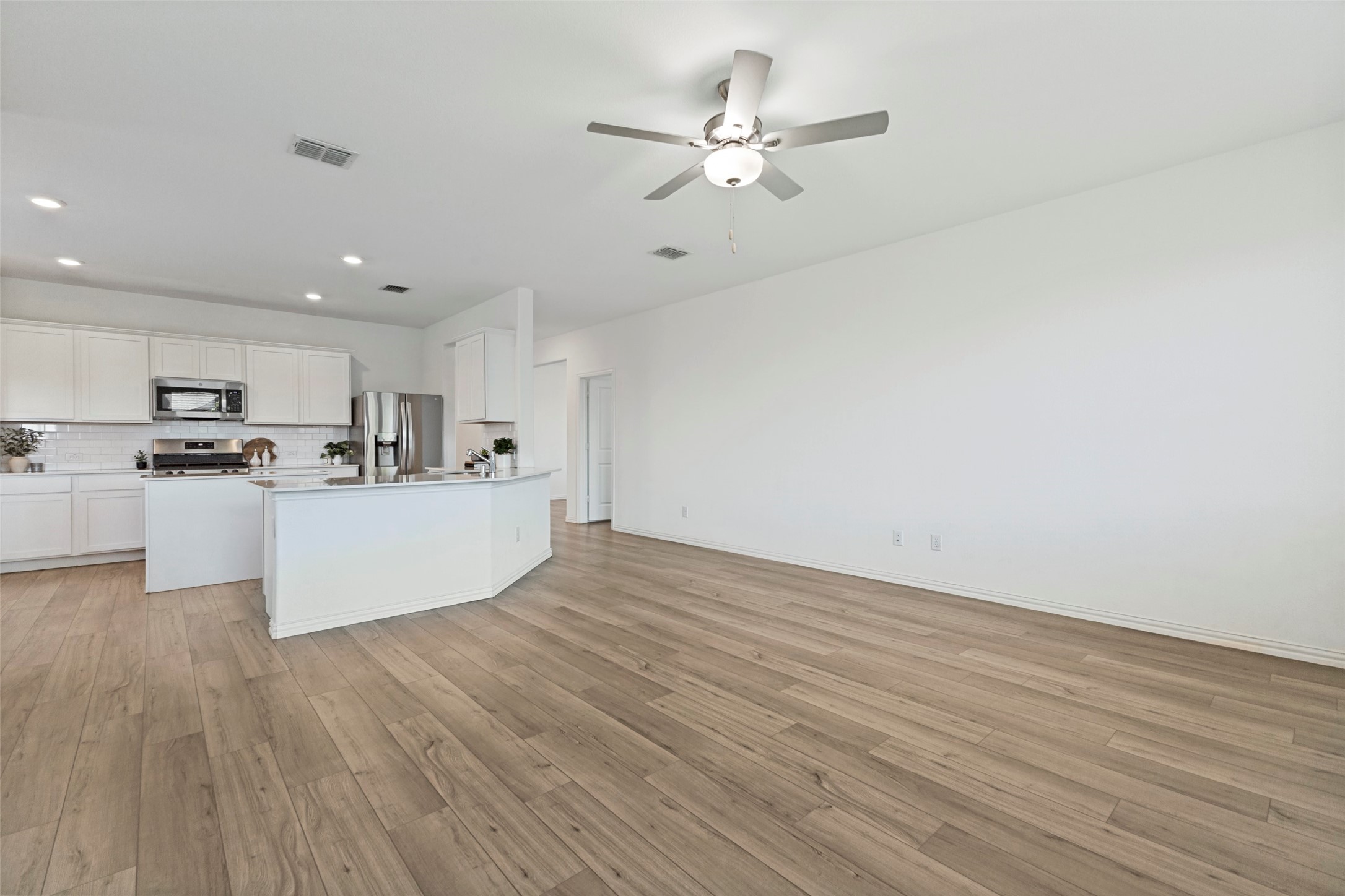 3305 Cardinal Flower Place Mckinney TX 75071
