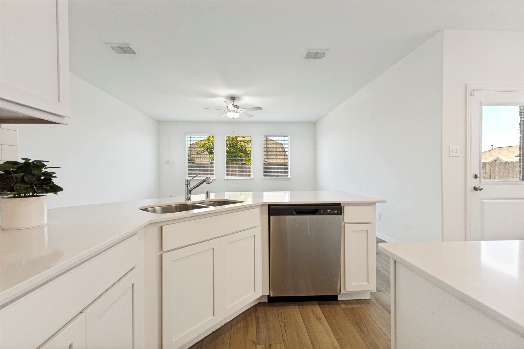 3305 Cardinal Flower Place Mckinney TX 75071