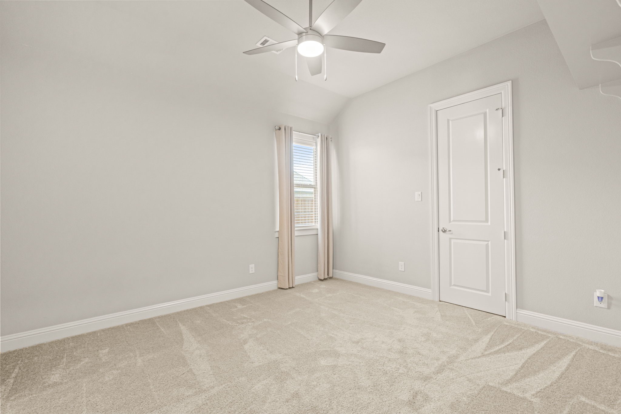 221 Oakmont Drive Haslet TX 76052