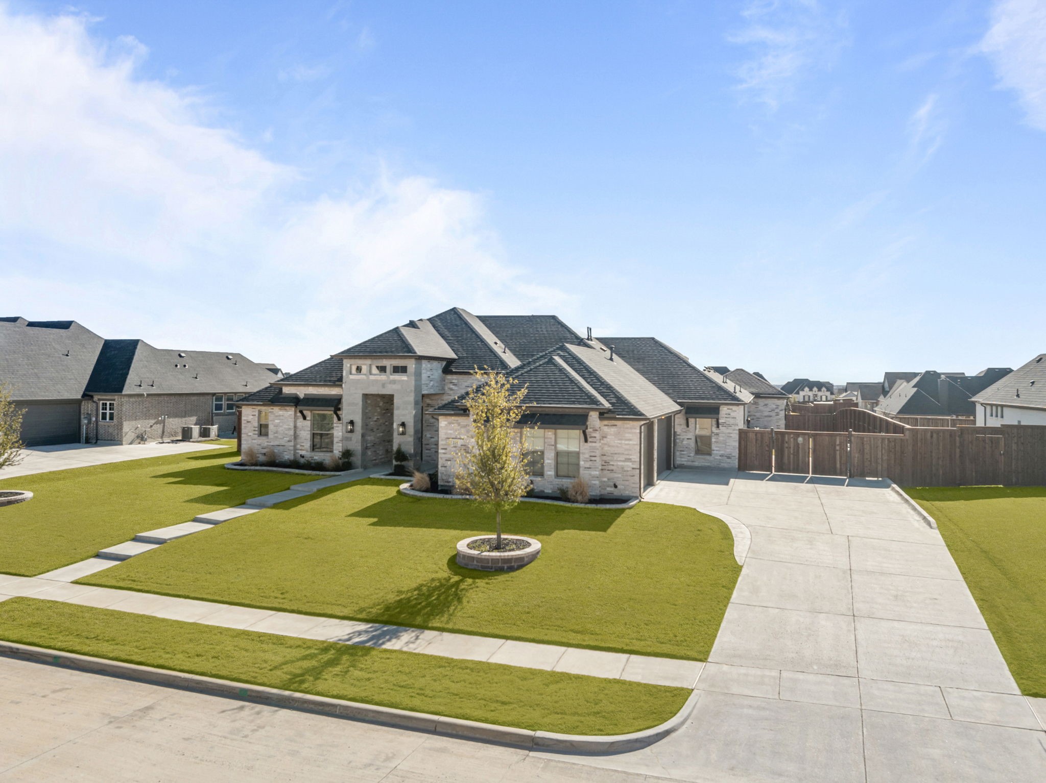 221 Oakmont Drive Haslet TX 76052