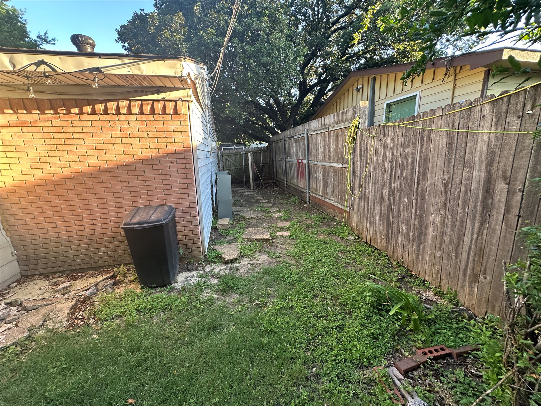 2133 Greenway Street Arlington TX 76010