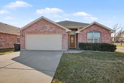 2433 Forest Creek Drive Fort Worth TX 76123