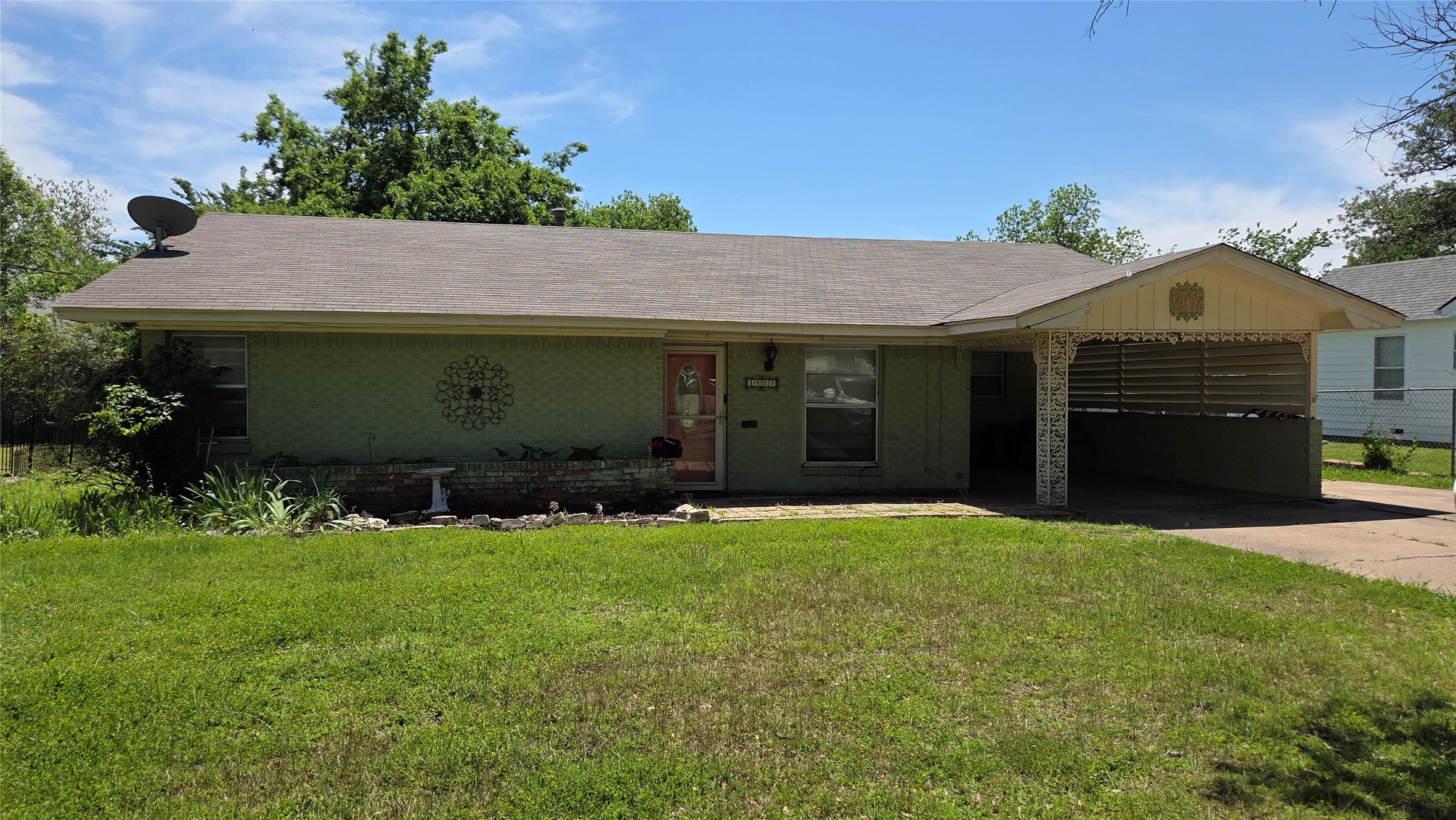 1407 Bonham Street Commerce TX 75428