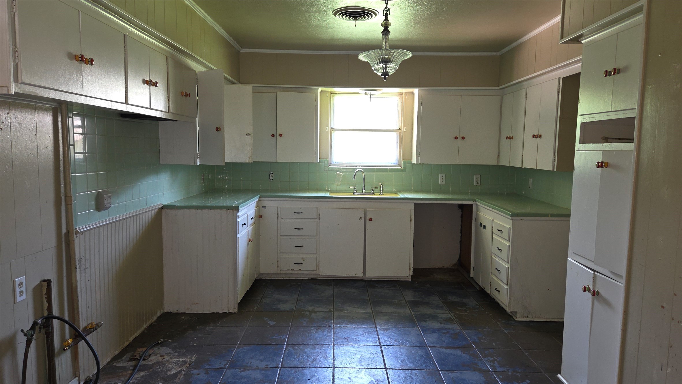 1407 Bonham Street Commerce TX 75428
