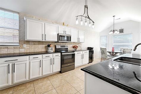 3114 Blake Street Corinth TX 76210