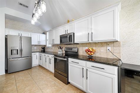 3114 Blake Street Corinth TX 76210