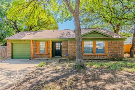 4227 Glen Pines Court Arlington TX 76016