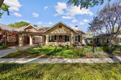 1220 Clover Lane Fort Worth TX 76107