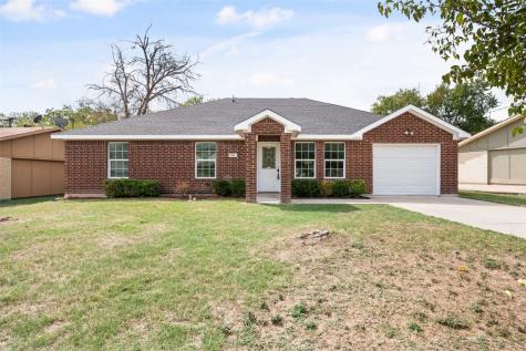 104 Yorkshire Drive Cedar Hill TX 75104