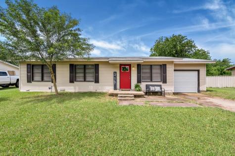 546 N Stefka Drive Robinson TX 76706