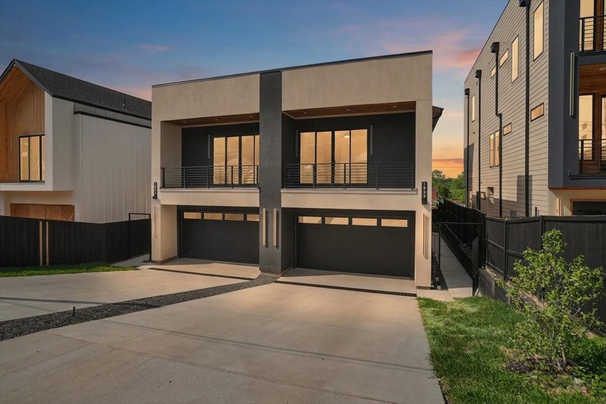 1827 Pollard Street Dallas TX 75208