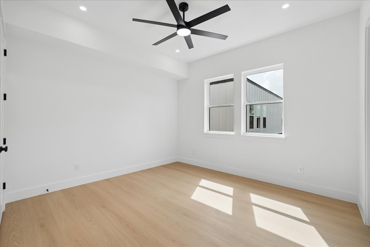 1827 Pollard Street Dallas TX 75208