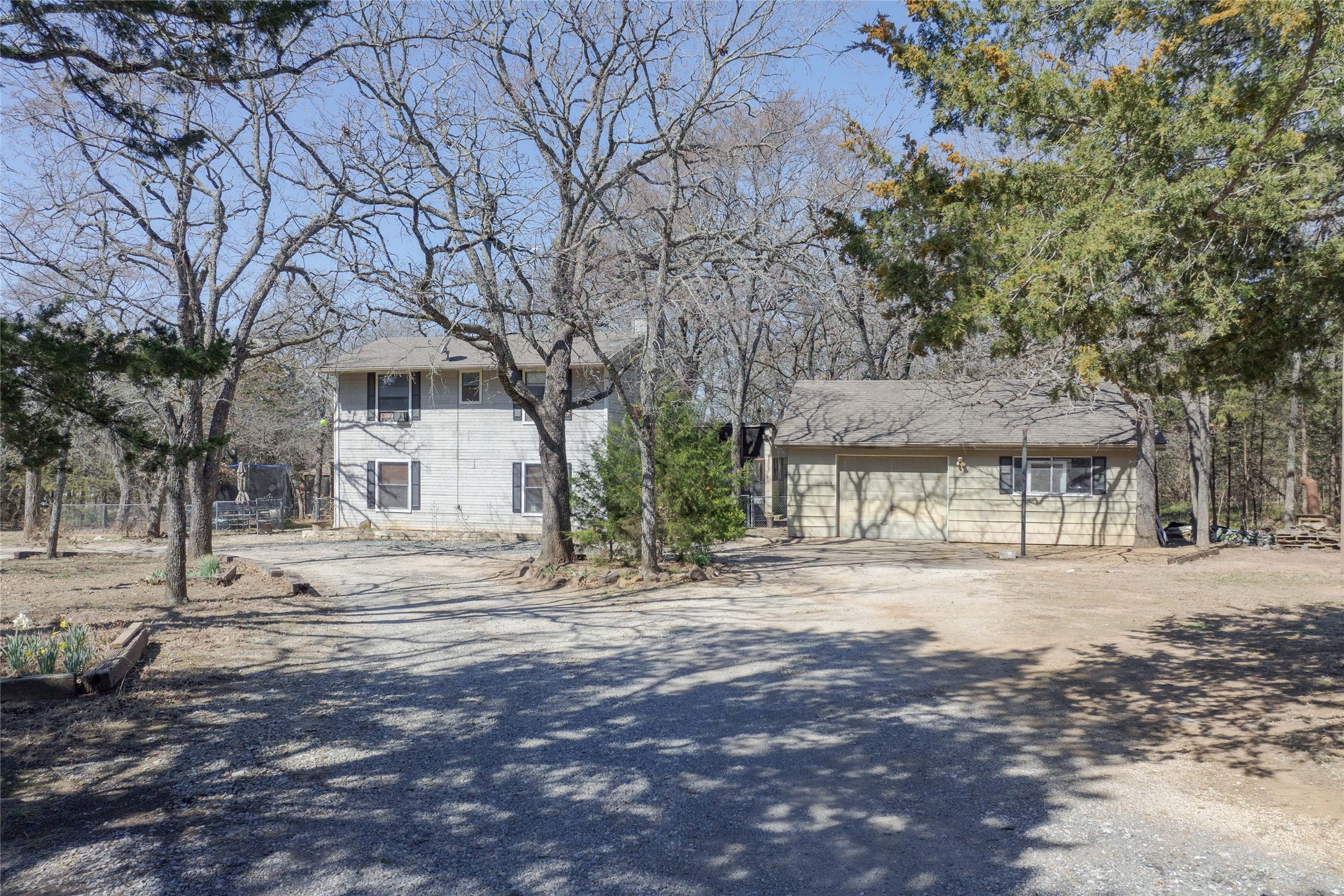 101 Frazier Oaks Road Pottsboro TX 75076