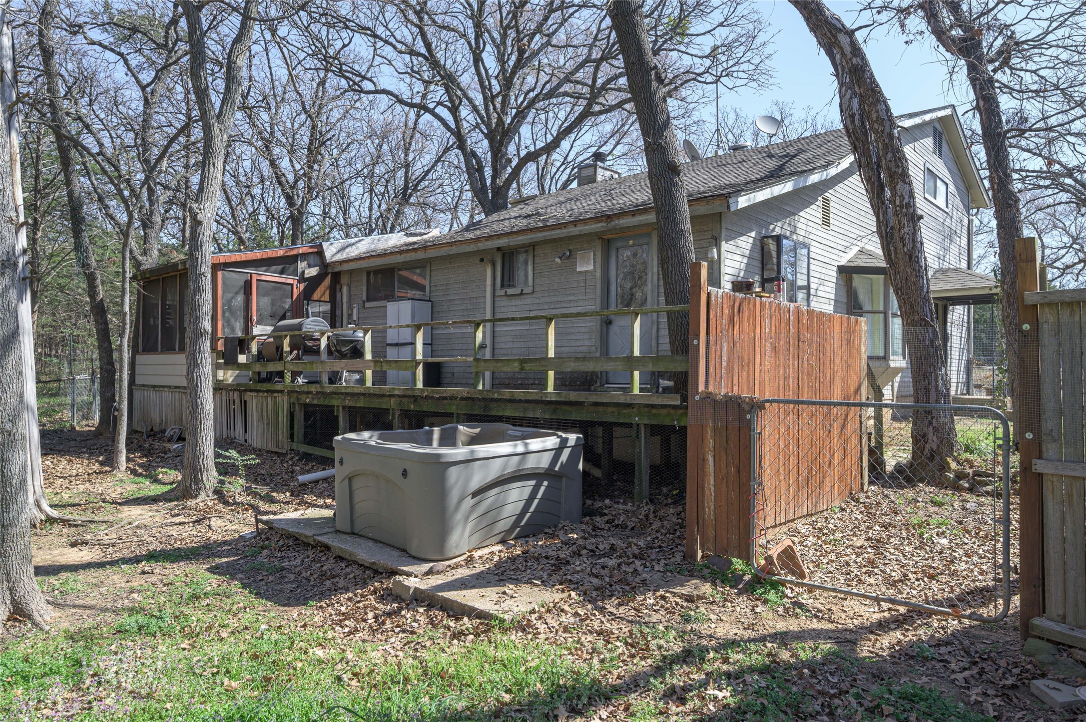 101 Frazier Oaks Road Pottsboro TX 75076