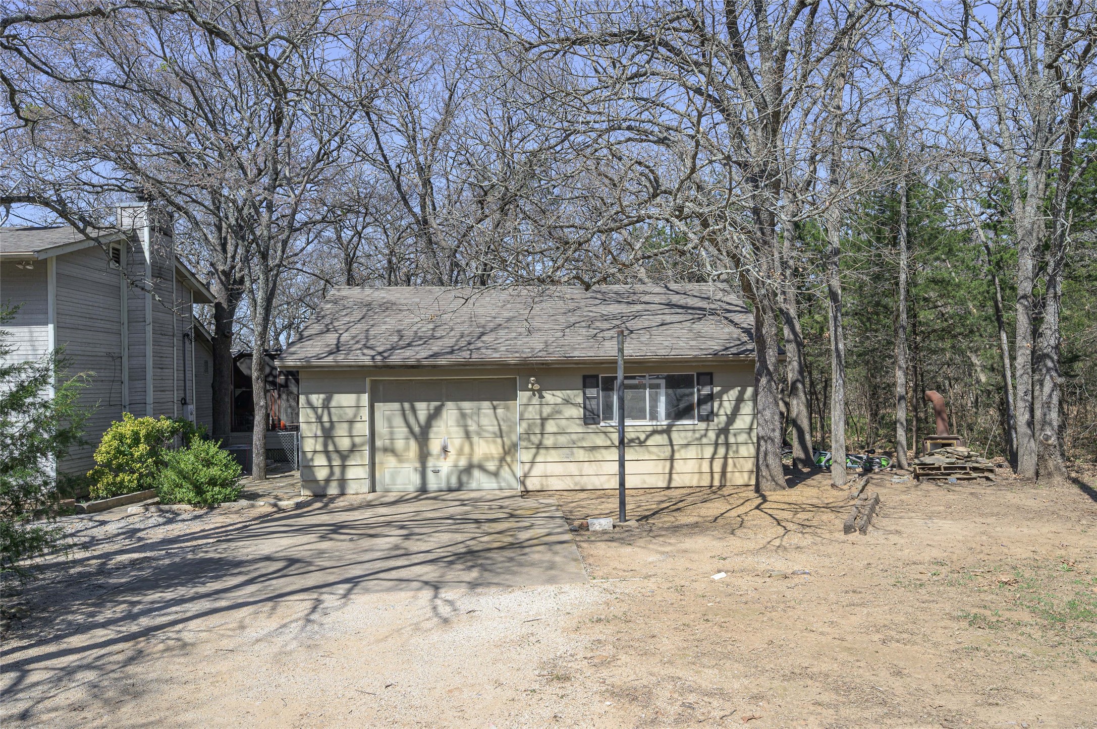 101 Frazier Oaks Road Pottsboro TX 75076
