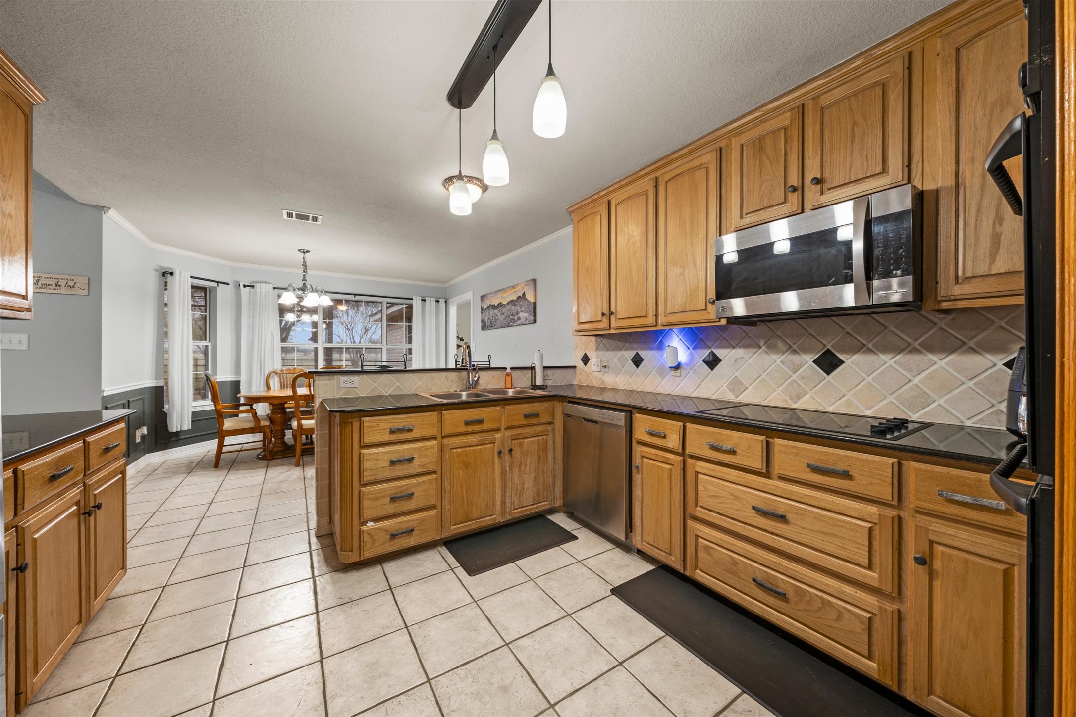 1840 Val Verde Road Mcgregor TX 76657