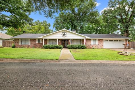 725 W Blair Street Mineola TX 75773