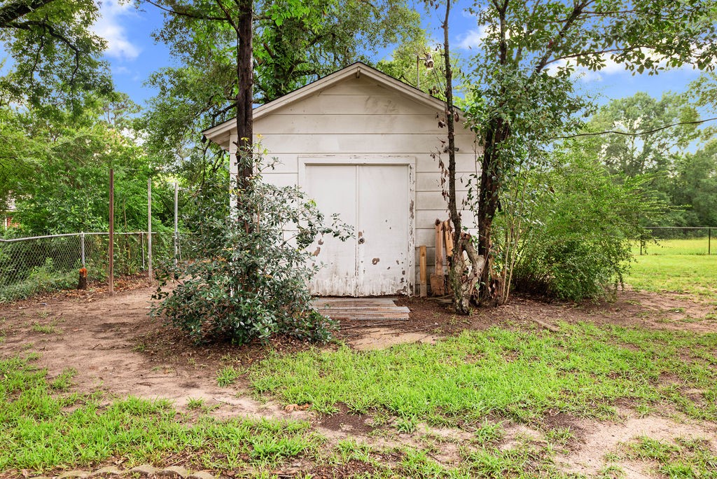 725 W Blair Street Mineola TX 75773