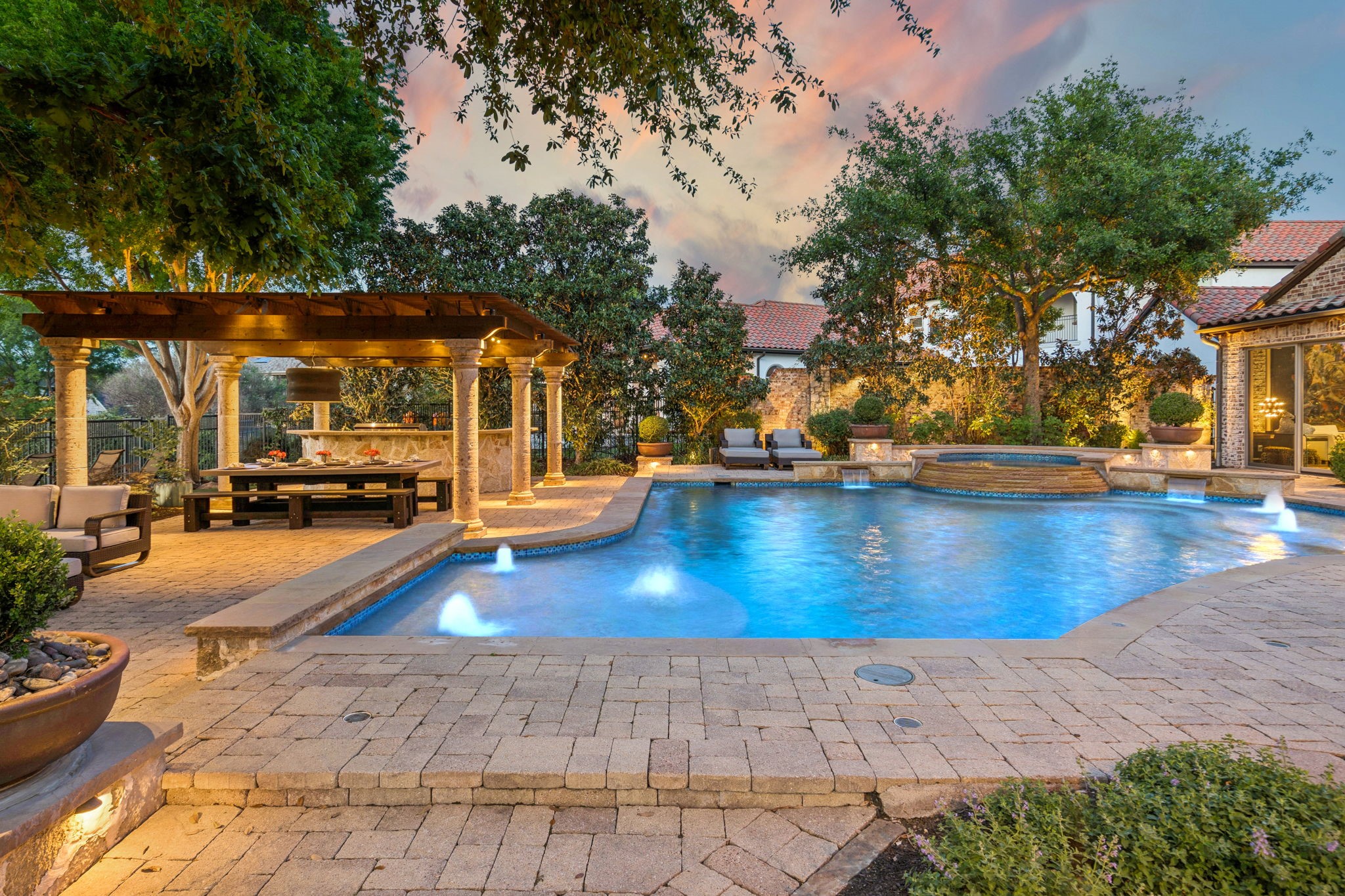 1008 Excalibur Boulevard Lewisville TX 75056