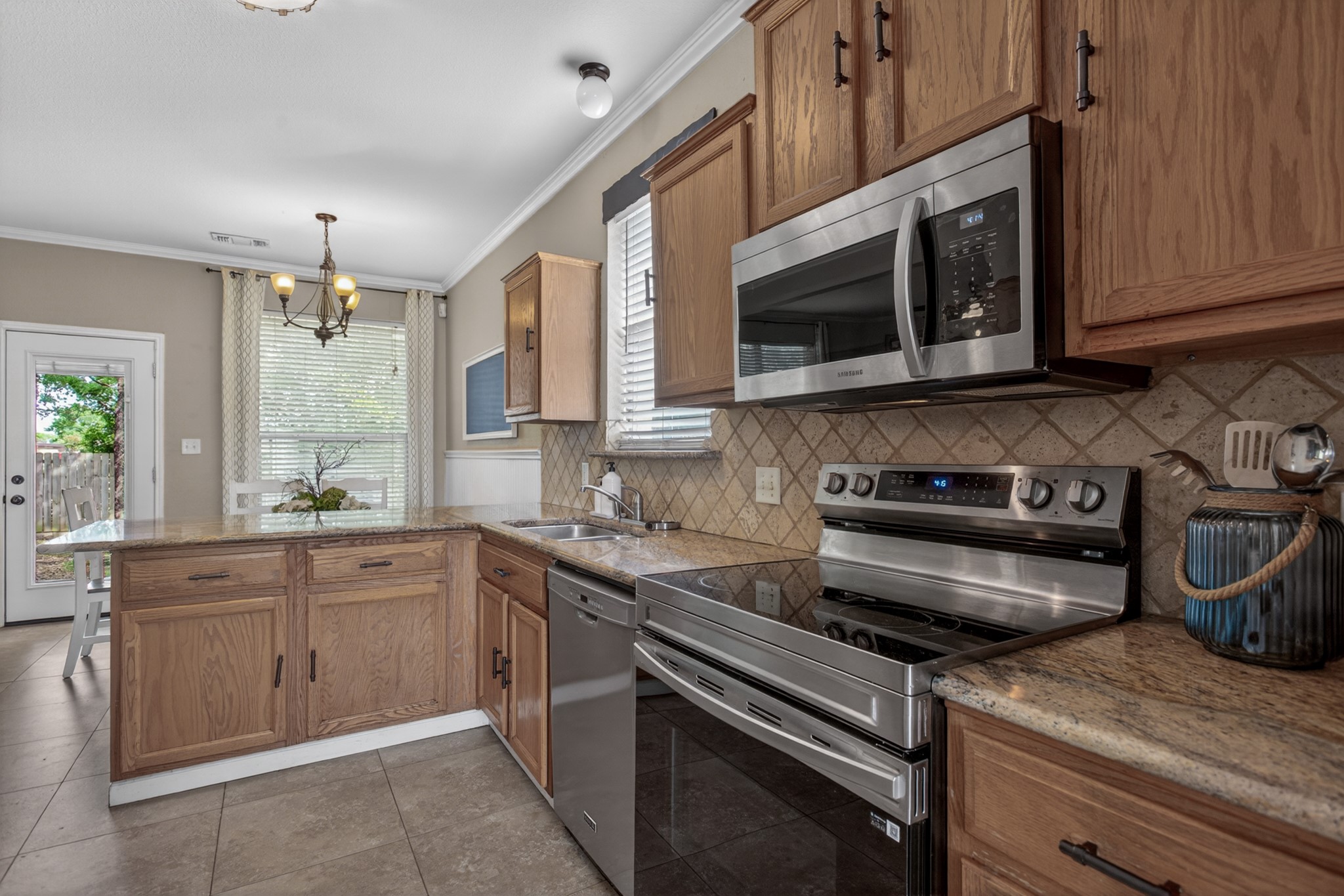 3817 Kirby Drive Denton TX 76210