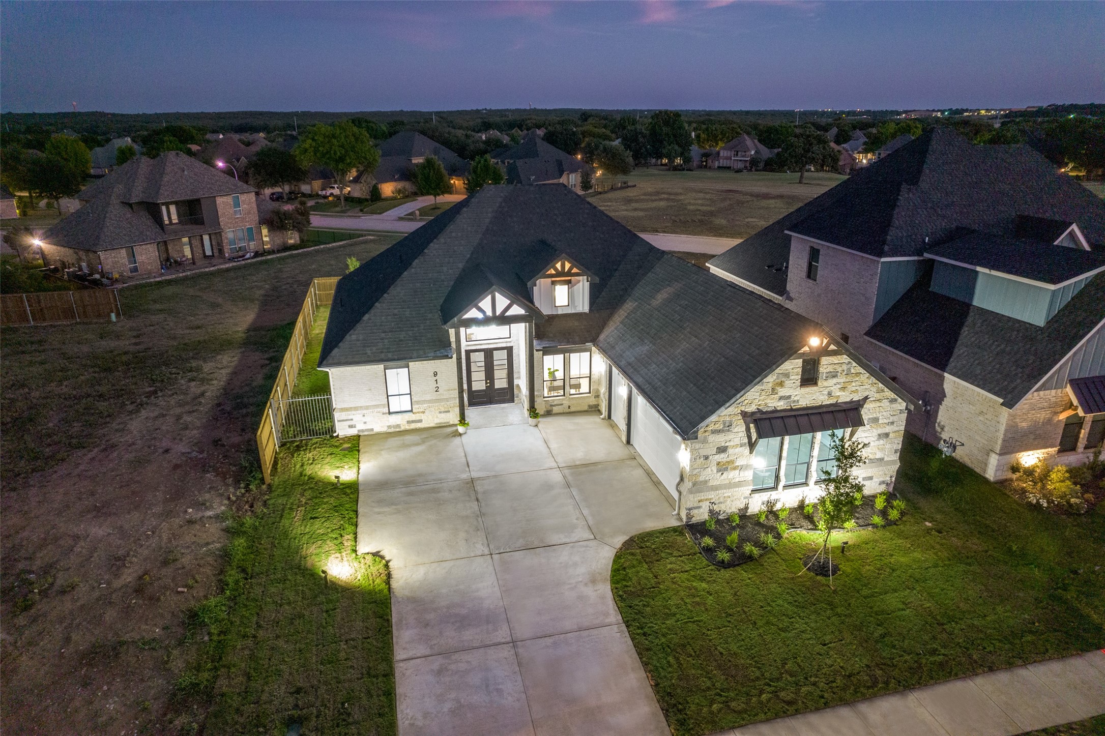 912 Bandon Dunes Drive Burleson TX 76028