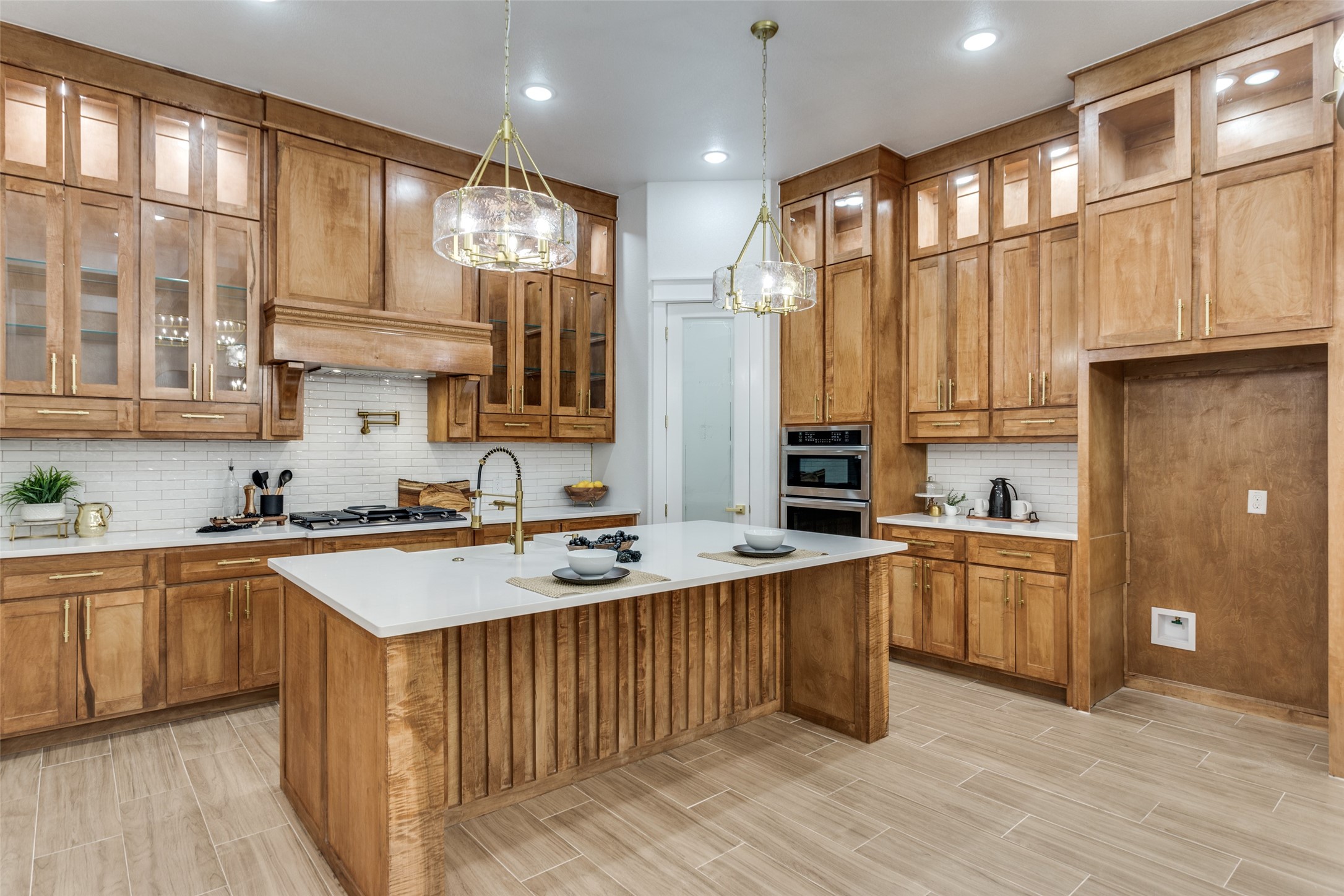912 Bandon Dunes Drive Burleson TX 76028