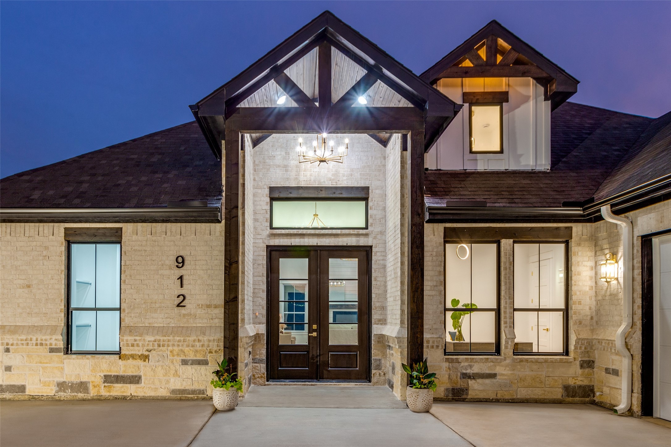 912 Bandon Dunes Drive Burleson TX 76028