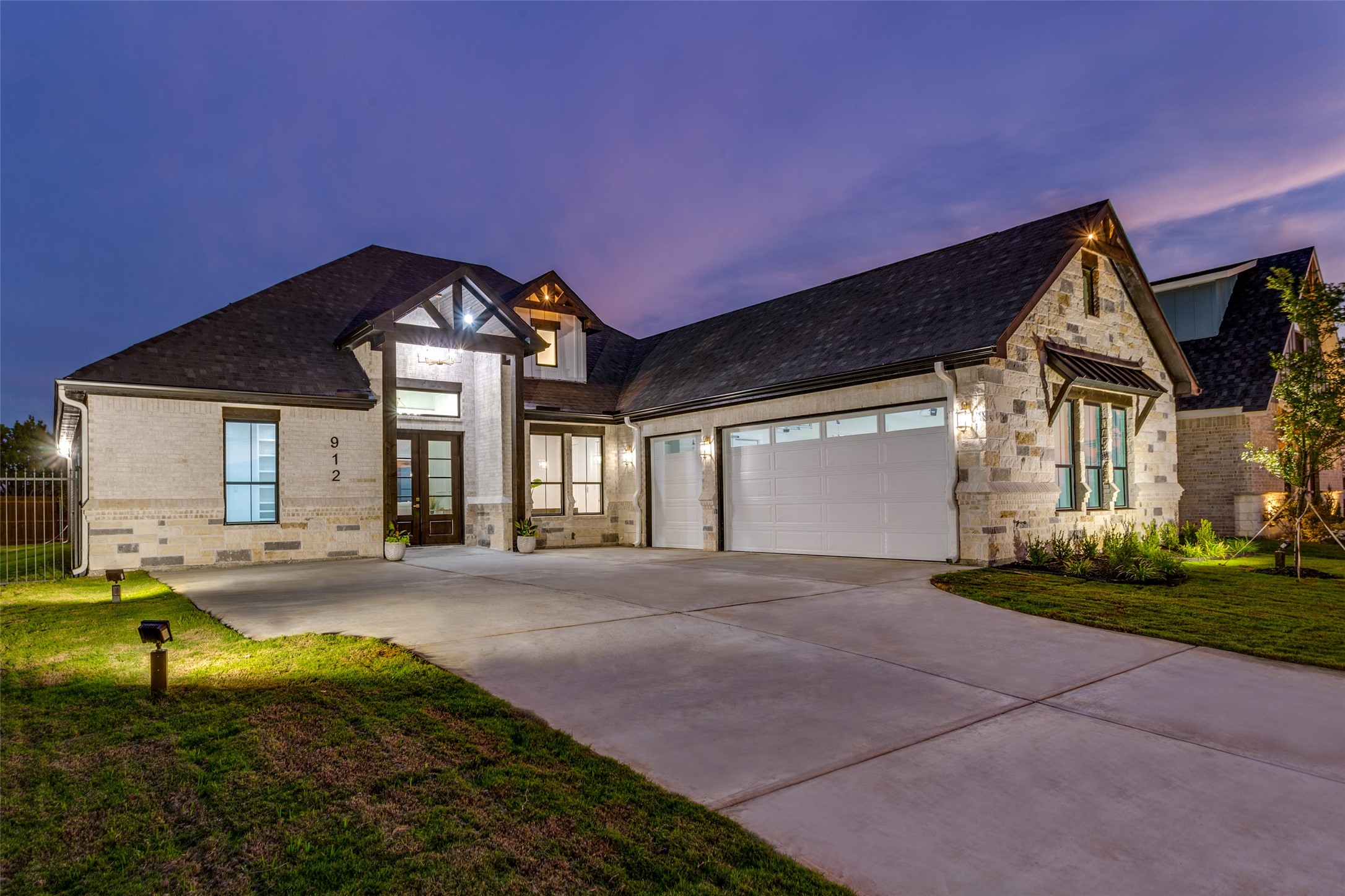912 Bandon Dunes Drive Burleson TX 76028