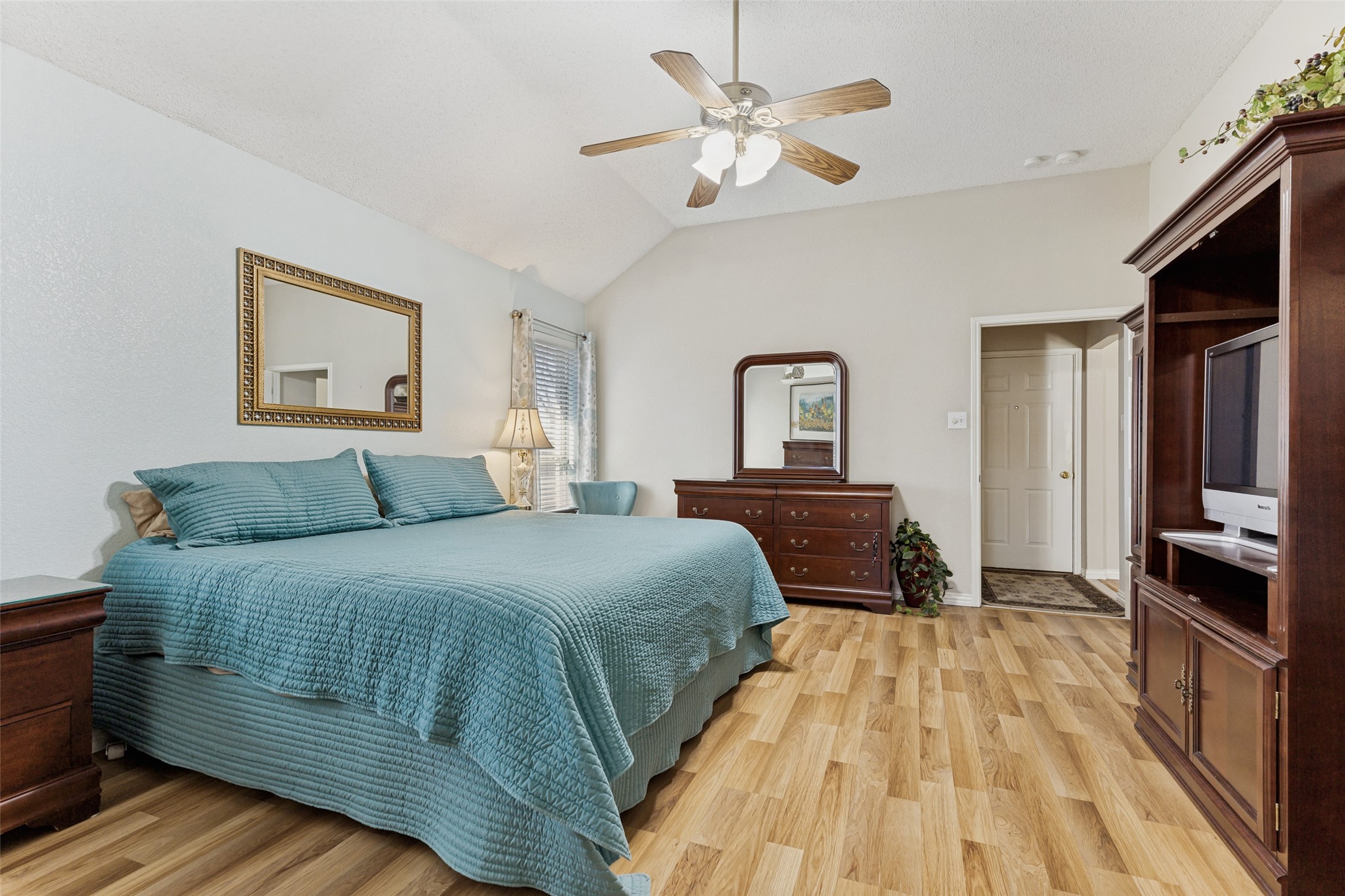 6908 Cheatham Drive Watauga TX 76148