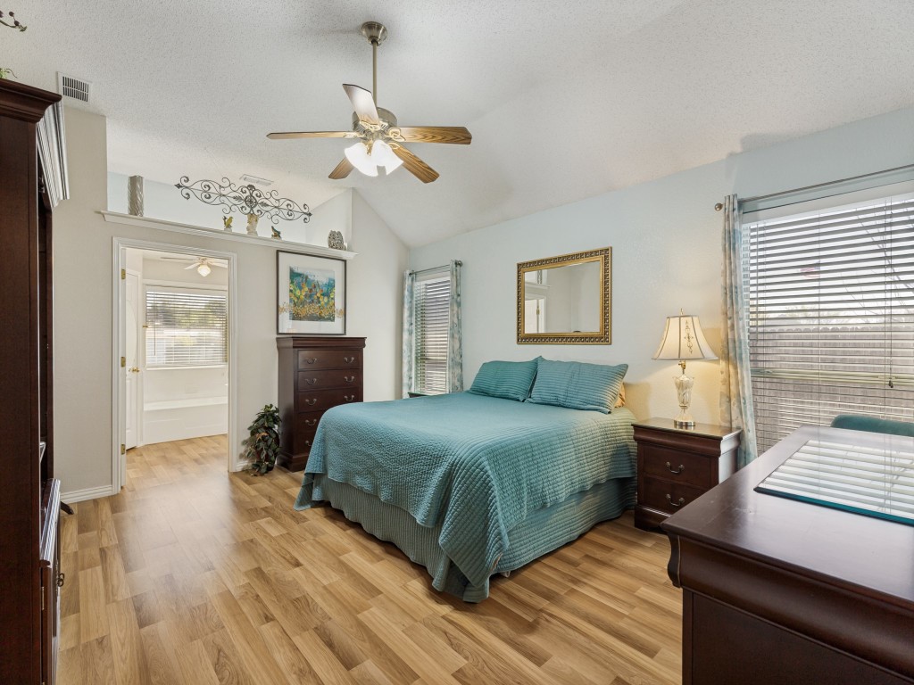 6908 Cheatham Drive Watauga TX 76148