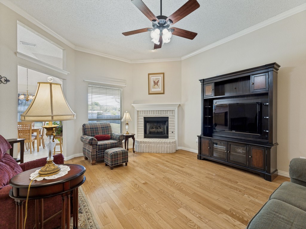 6908 Cheatham Drive Watauga TX 76148