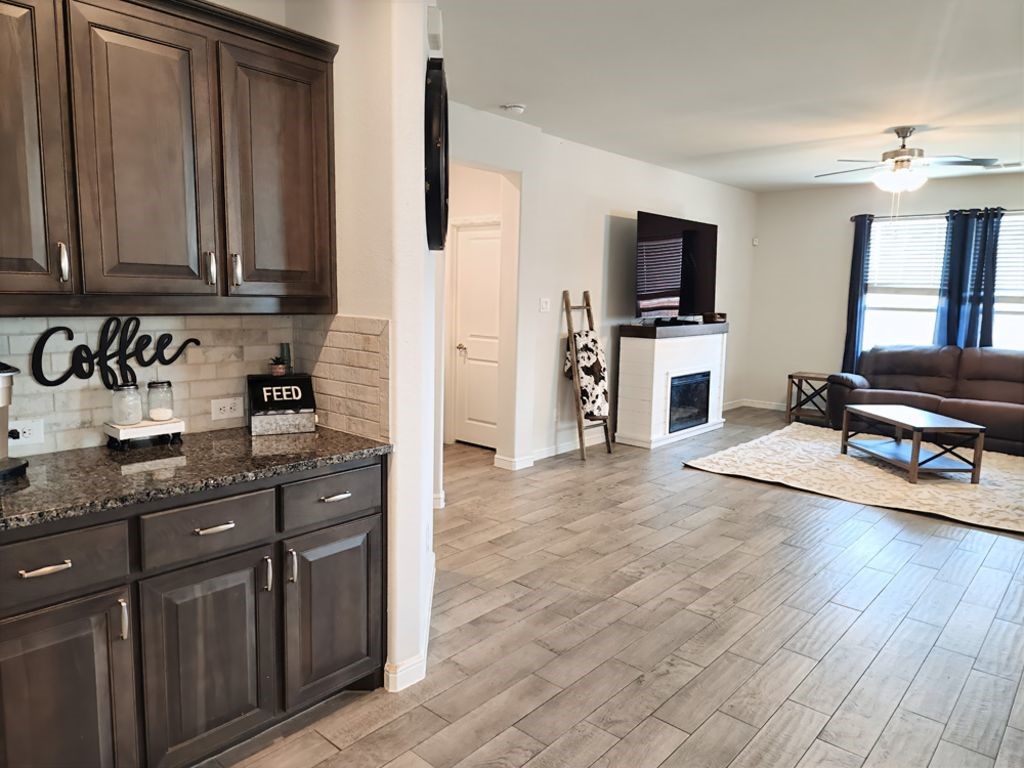 120 Wagon Mound Waxahachie TX 75167