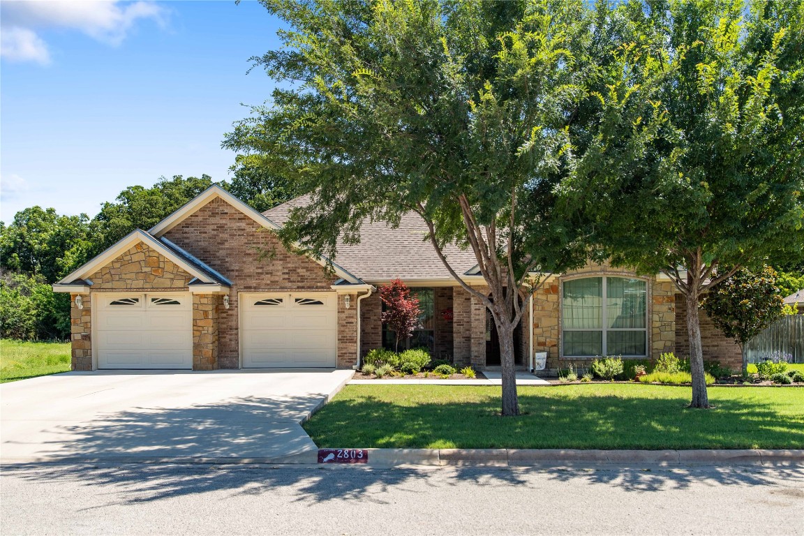 2803 Grey Fox Trail Brownwood TX 76801