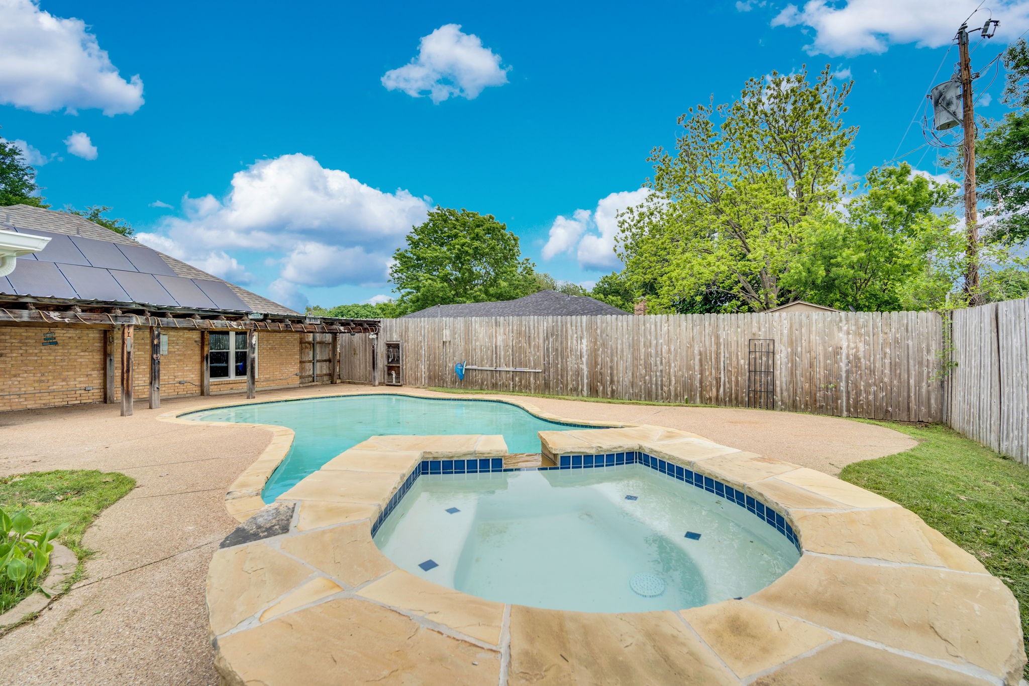 1311 Cindy Court Cleburne TX 76033