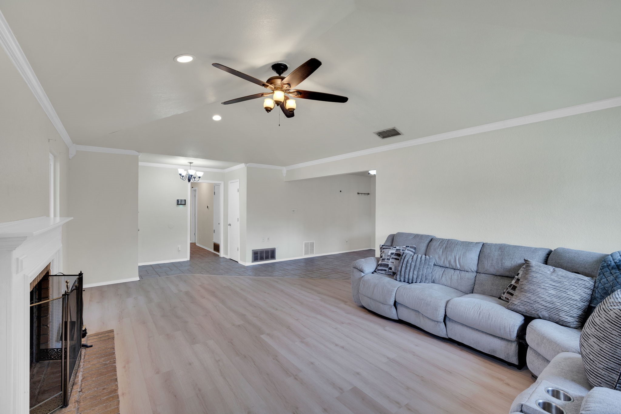1311 Cindy Court Cleburne TX 76033