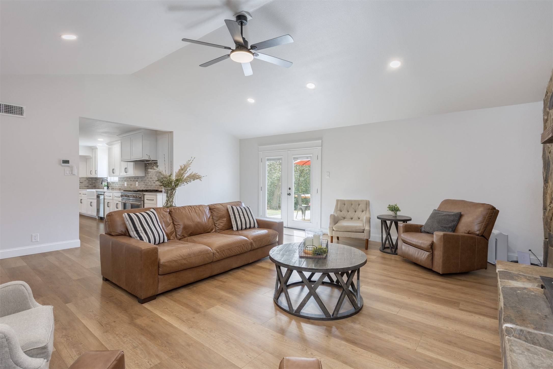 1566 Davy Lane Denison TX 75020