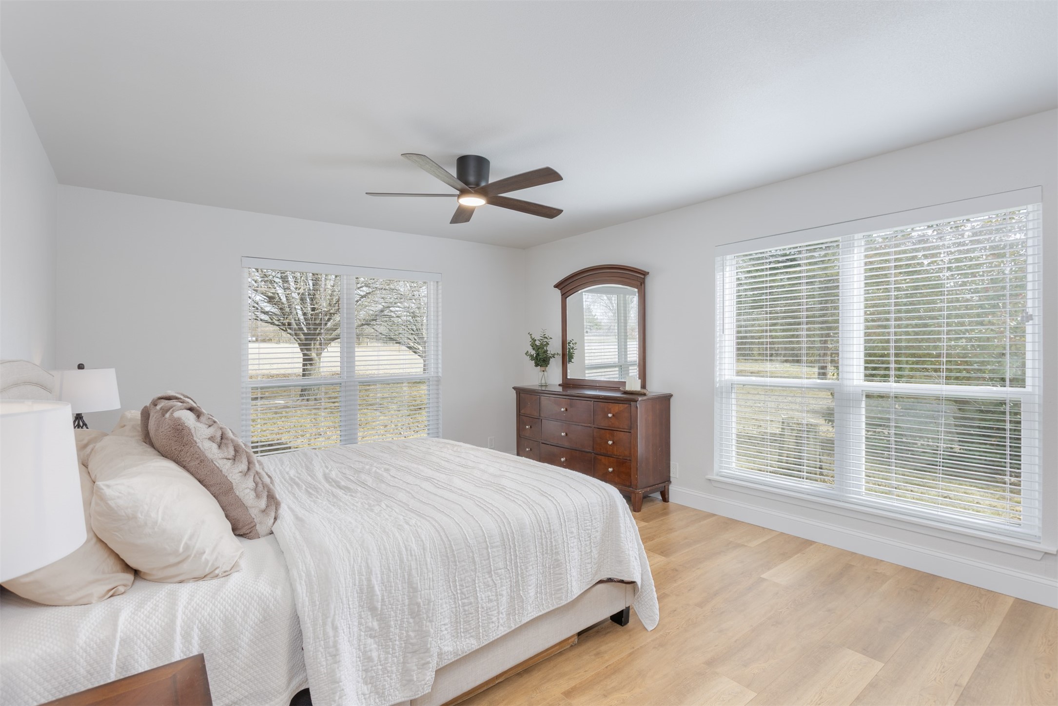 1566 Davy Lane Denison TX 75020
