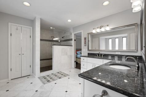 18116 Aramis Lane Dallas TX 75252