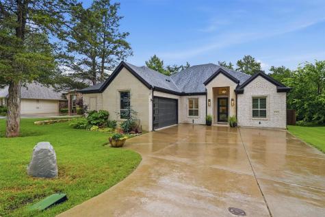 1711 Moreland Drive Sherman TX 75090