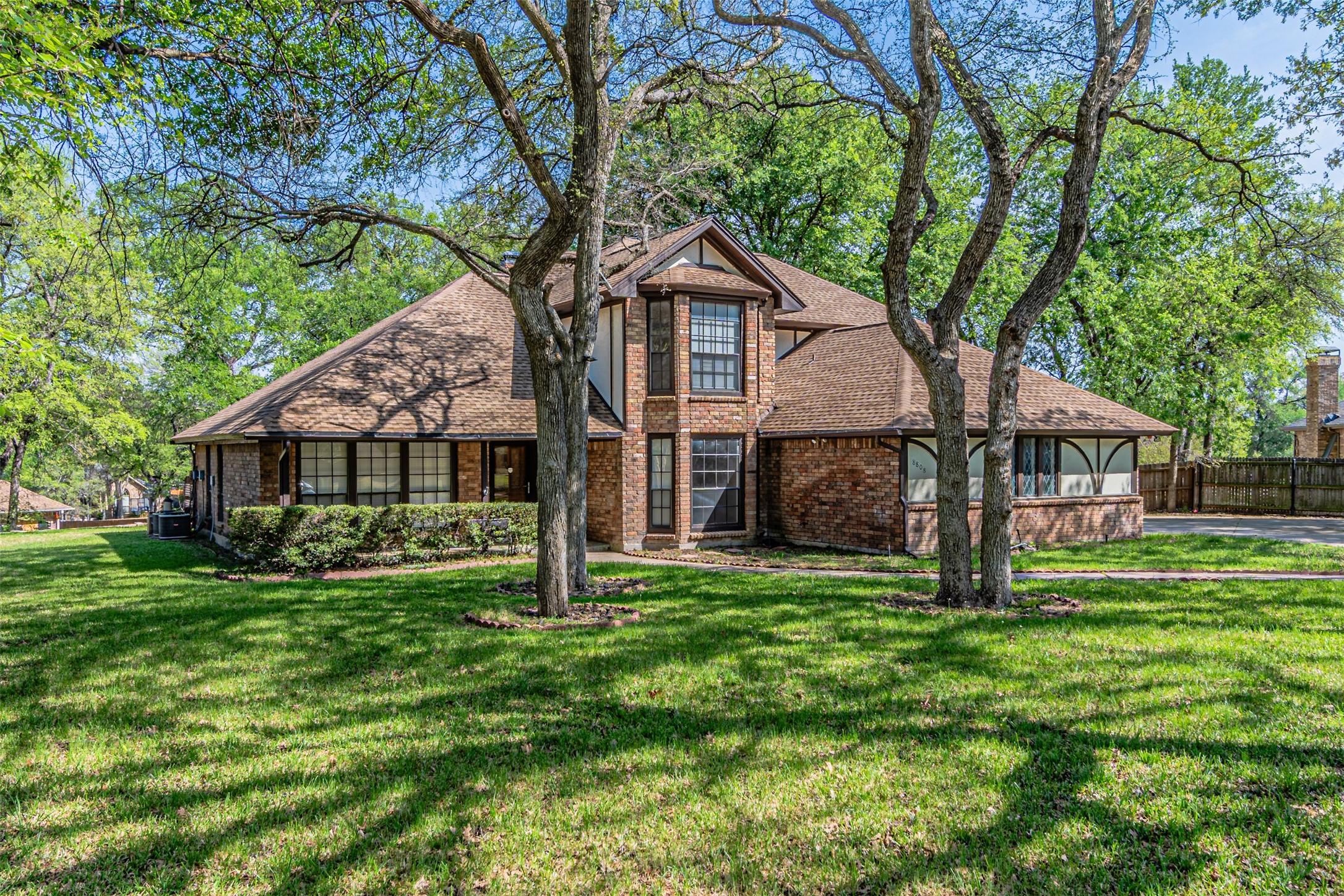 8808 Sylvan Court Fort Worth TX 76120