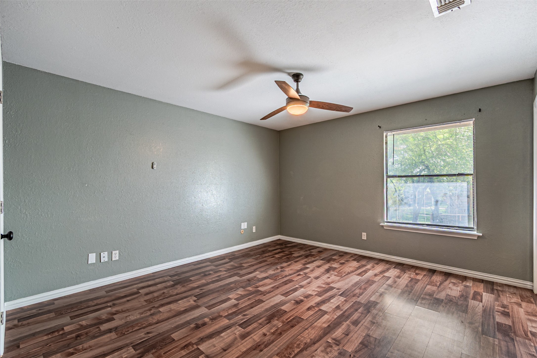 8808 Sylvan Court Fort Worth TX 76120