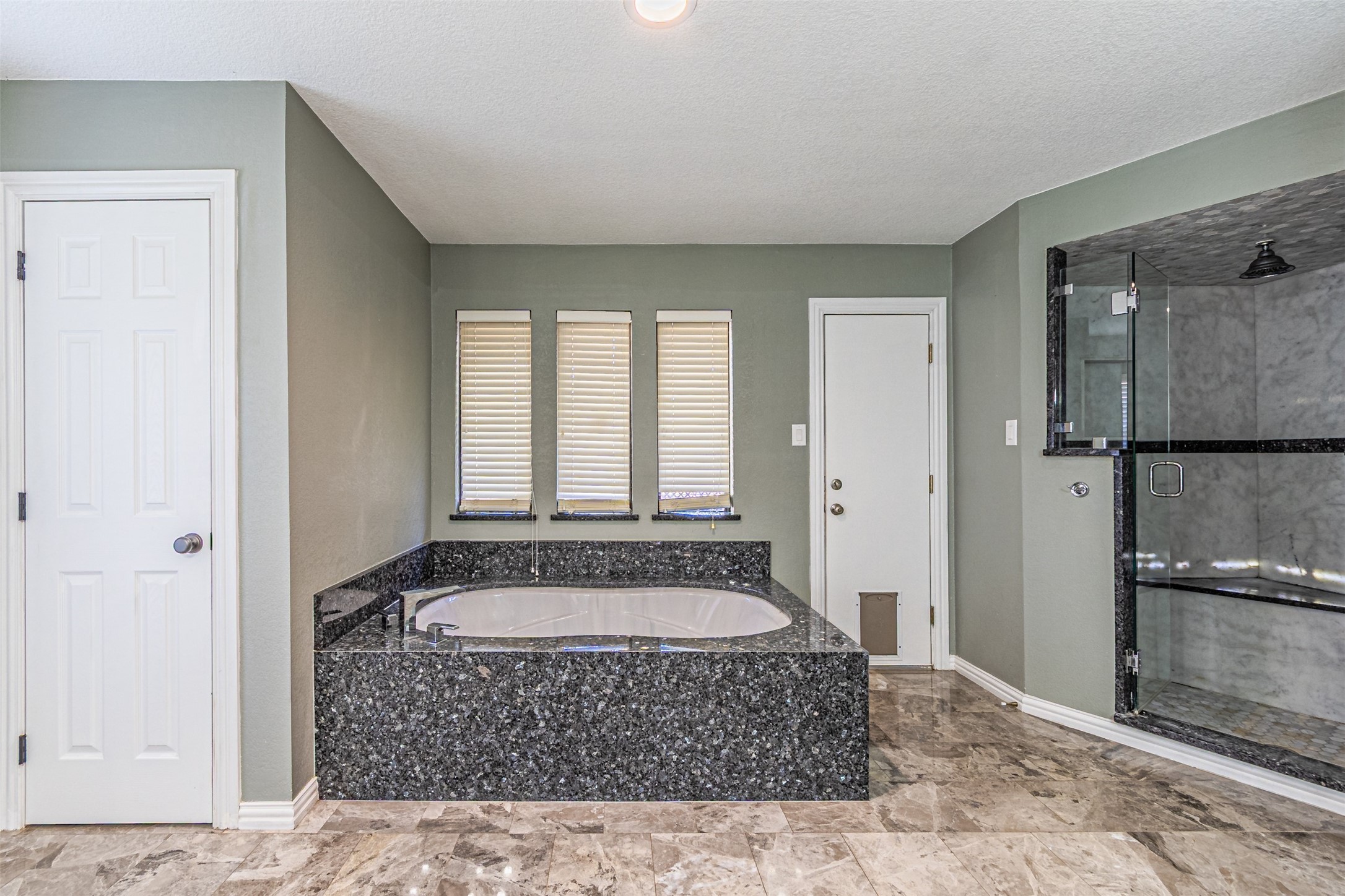 8808 Sylvan Court Fort Worth TX 76120