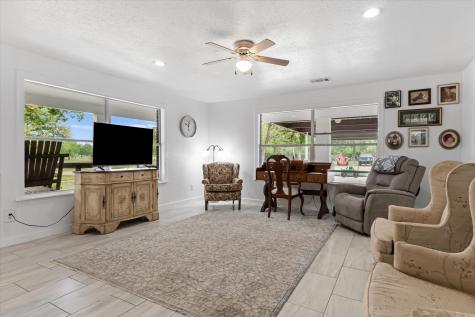 7700 County Road 3700 Athens TX 75752