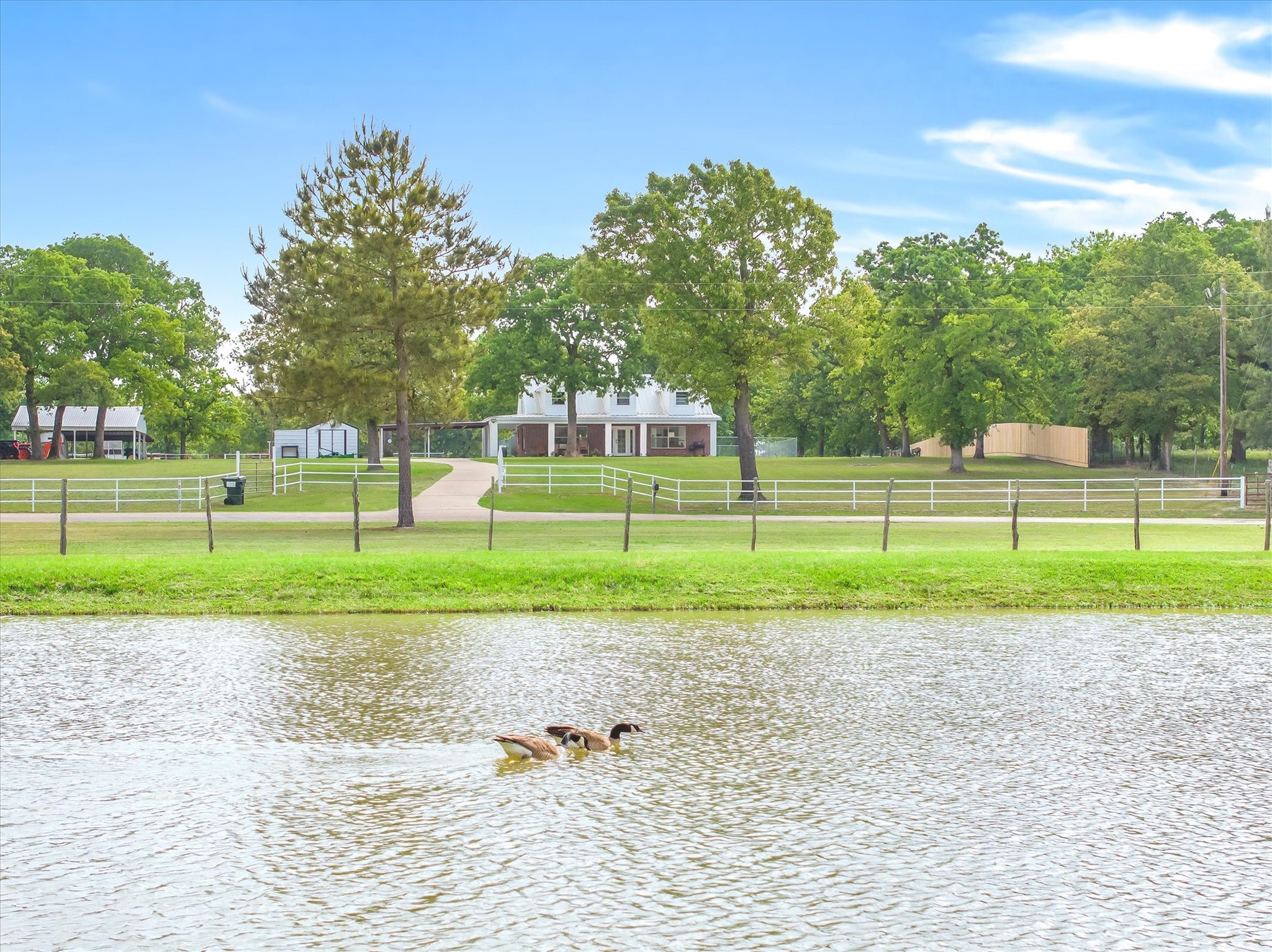 7700 County Road 3700 Athens TX 75752