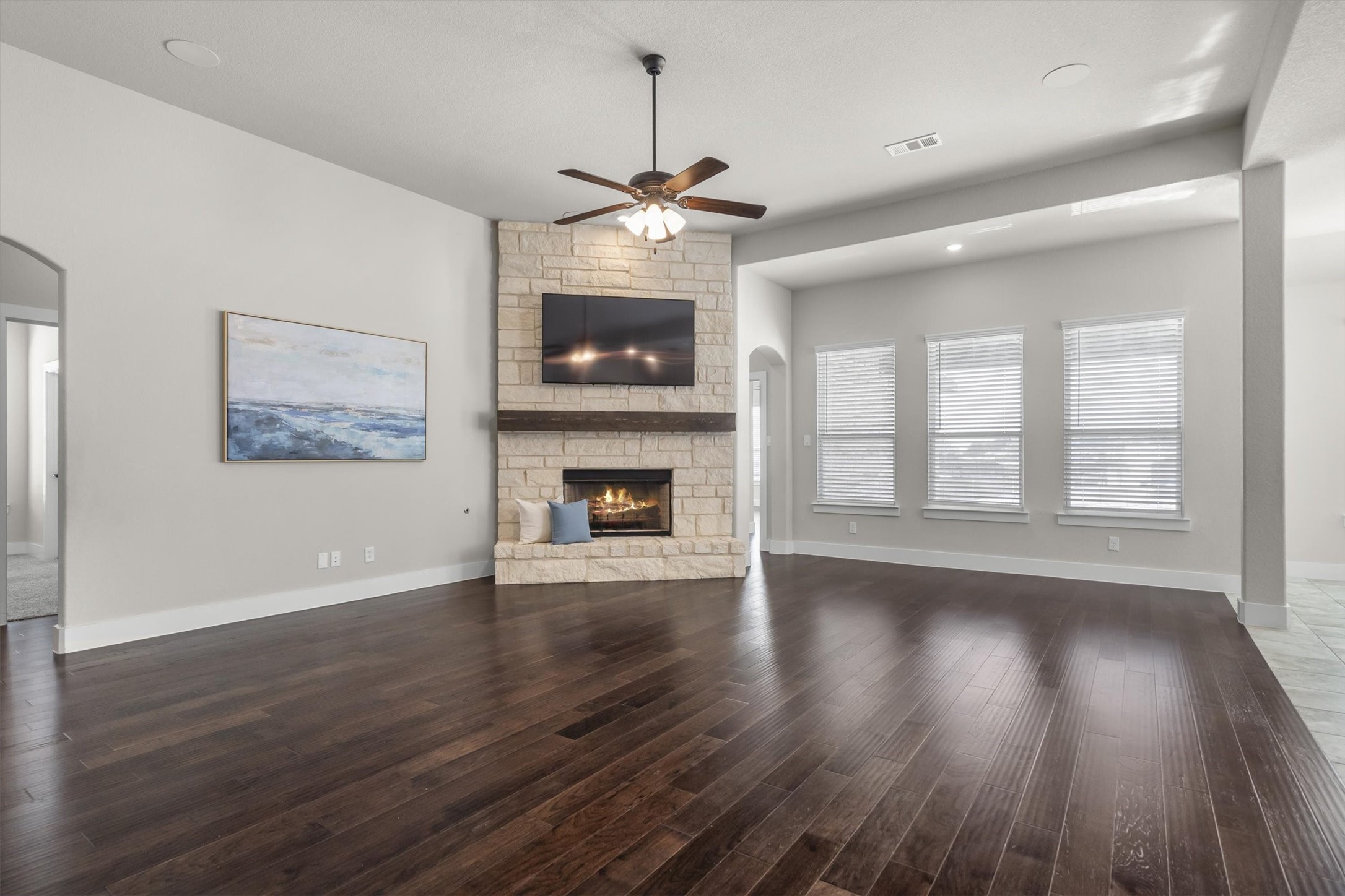 1005 Pebblegate Drive Weatherford TX 76085