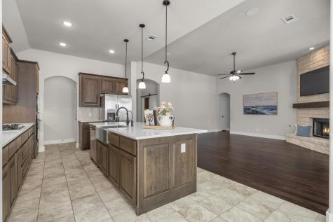 1005 Pebblegate Drive Weatherford TX 76085