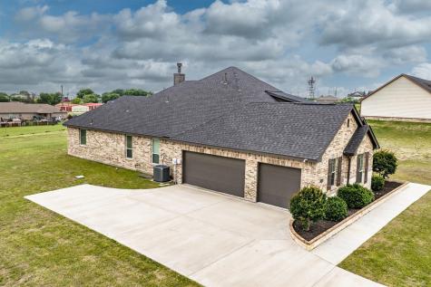 1005 Pebblegate Drive Weatherford TX 76085