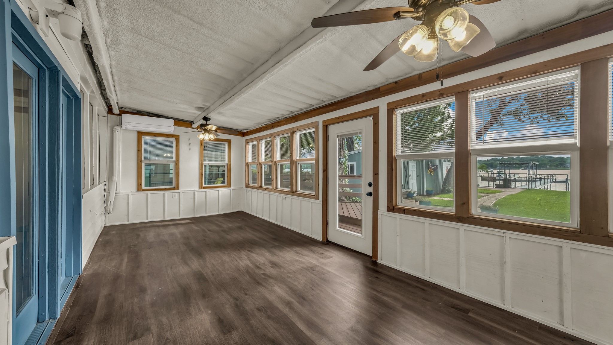 2005 E Lake Drive Weatherford TX 76087
