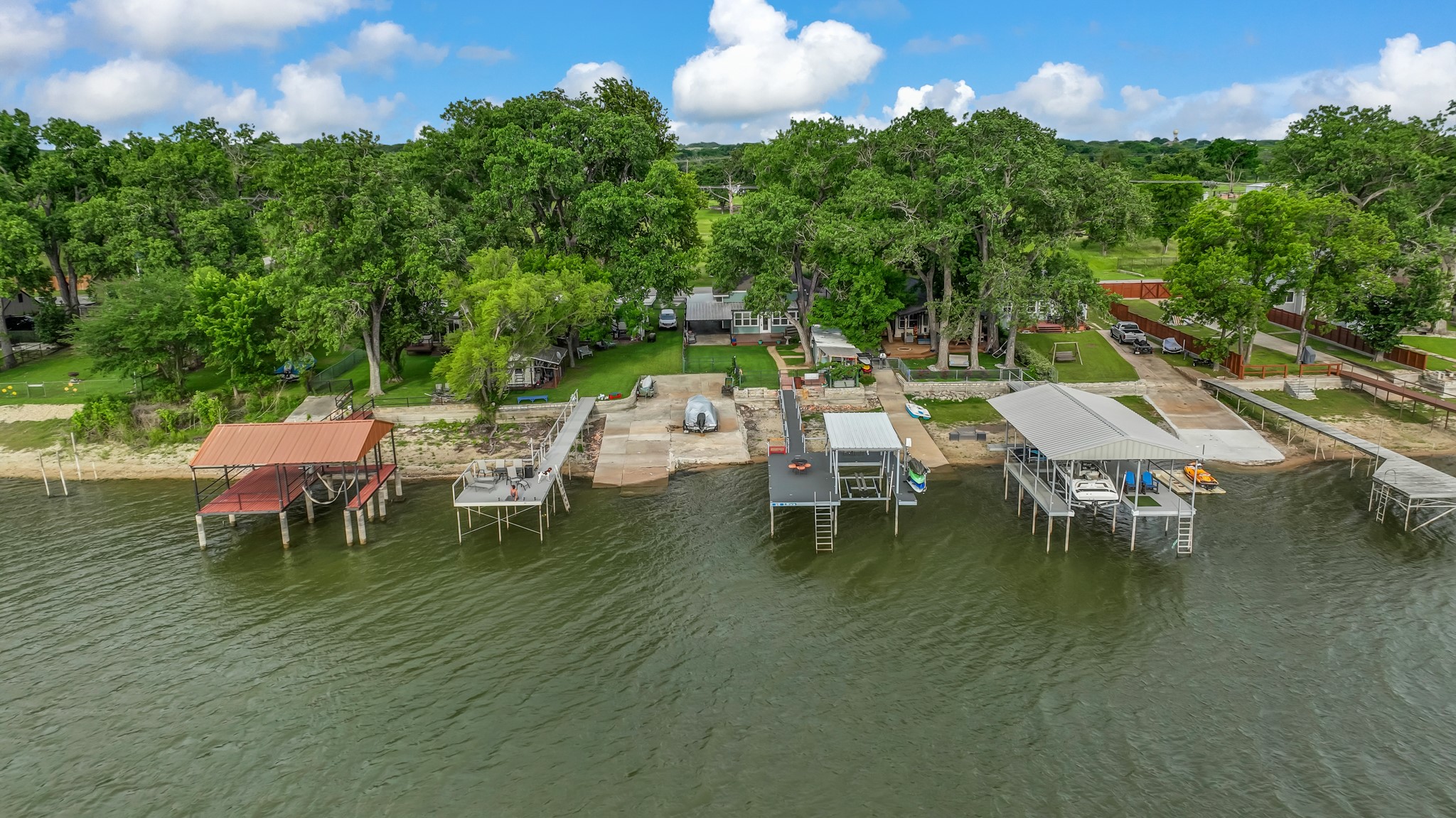 2005 E Lake Drive Weatherford TX 76087