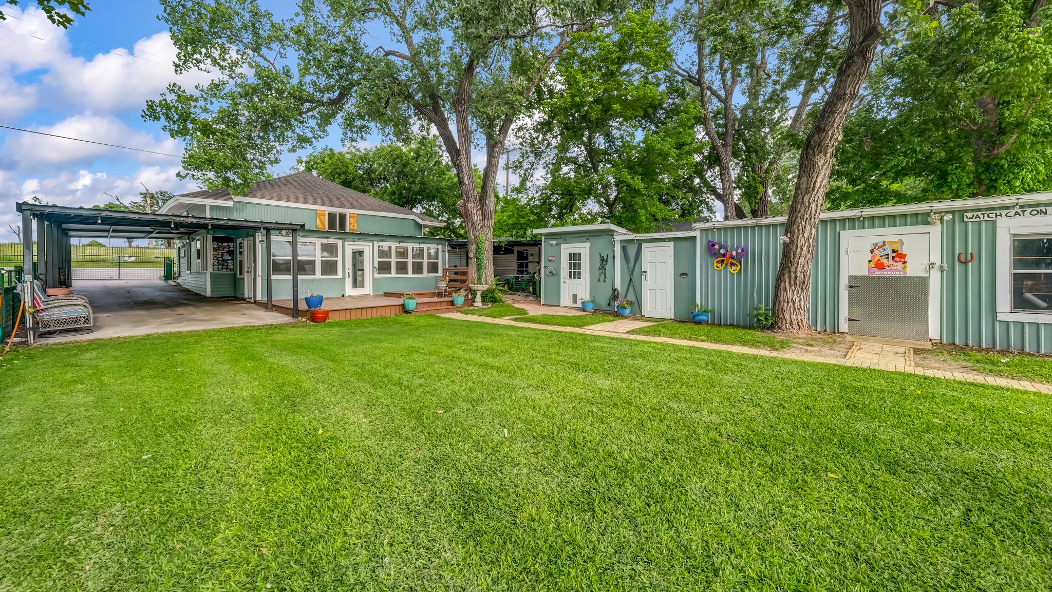 2005 E Lake Drive Weatherford TX 76087